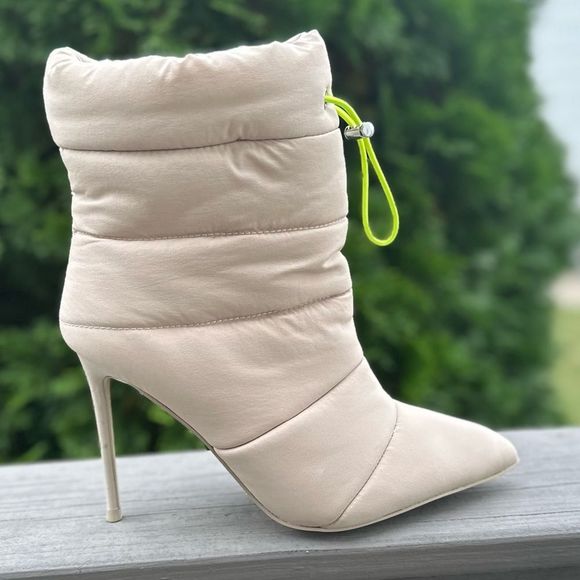 Steve Madden Shoes - STEVE MADDEN CLOAK BOOTIES NWT SZ 9.5